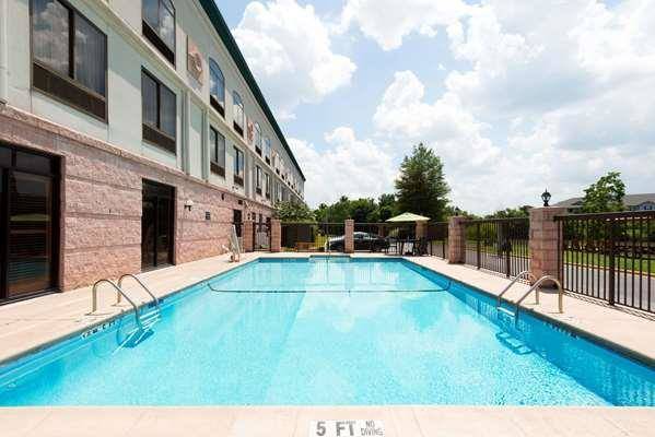 Wingate by wyndham montgomery