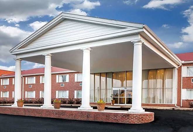 Americas best value inn & suites phenix city