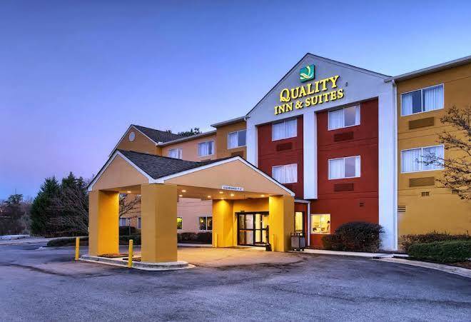 Quality inn & suites birmingham highway 280