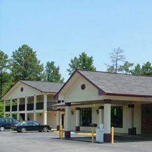 Budget Inn & Suites Image