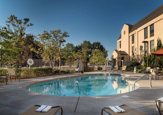 Hampton inn tuscaloosa university