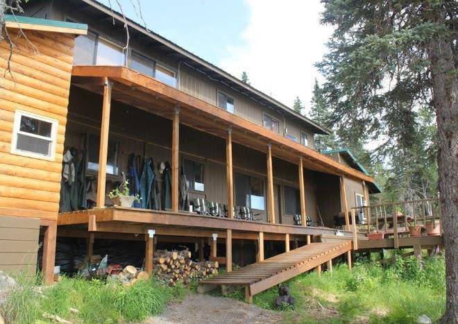 Alaska's bearclaw lodge