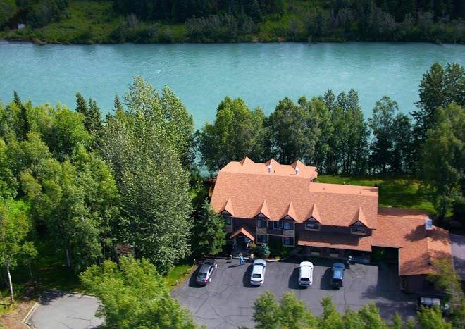 Alaska fishing lodge and soldotna b&b charters
