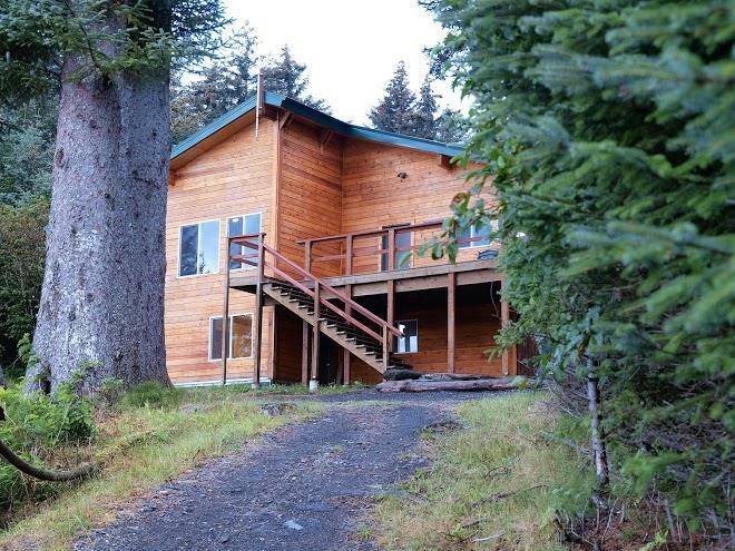Raspberry island lodge