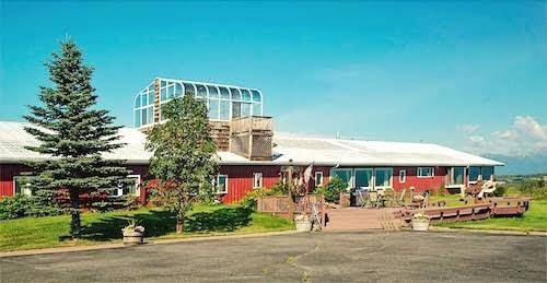 Pioneer ridge bed and breakfast inn