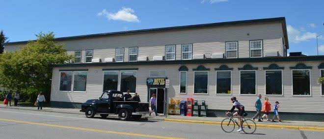 Valley hotel & 24 7 open cafe