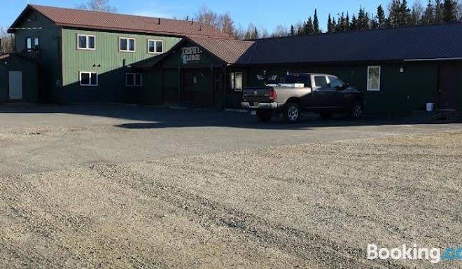 Trophy lodge