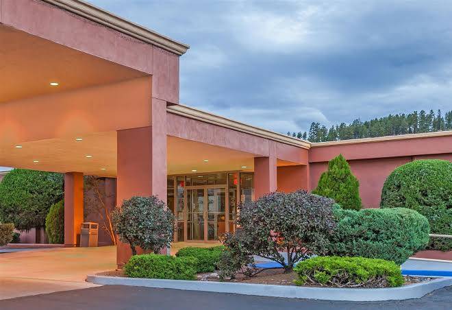 Days inn by wyndham flagstaff near downtown nau on route 66