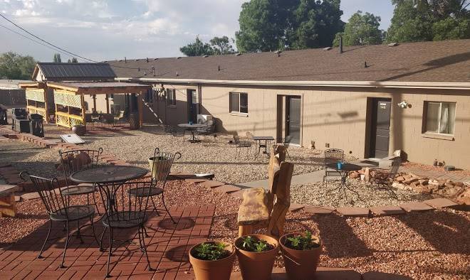 Lake powell motel