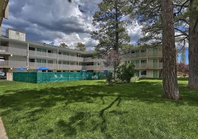 Motel 6 flagstaff az west woodland village
