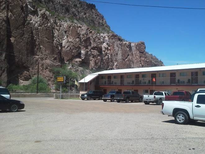 Rode inn motel