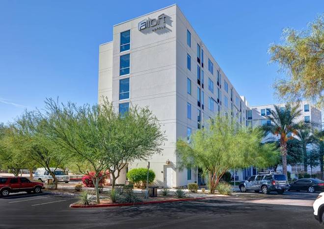 Aloft phoenix airport