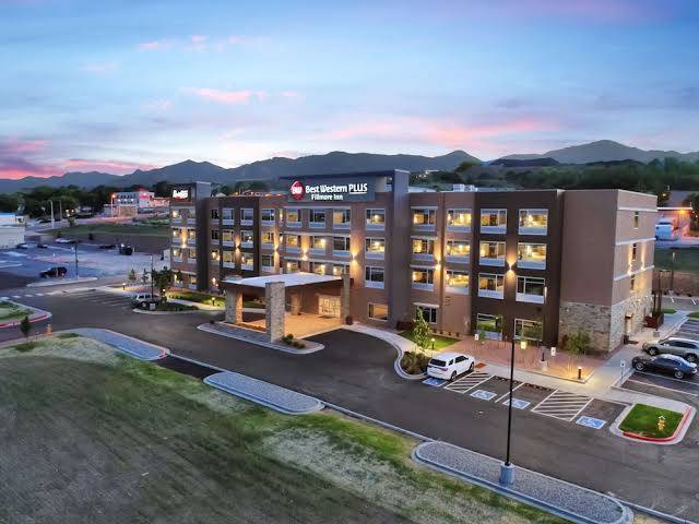 Best western plus executive residency happy valley