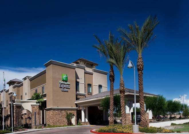 Holiday inn express & suites phoenix glendale sports dist