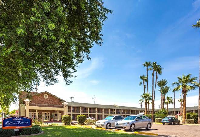 Howard johnson by wyndham scottsdale old town