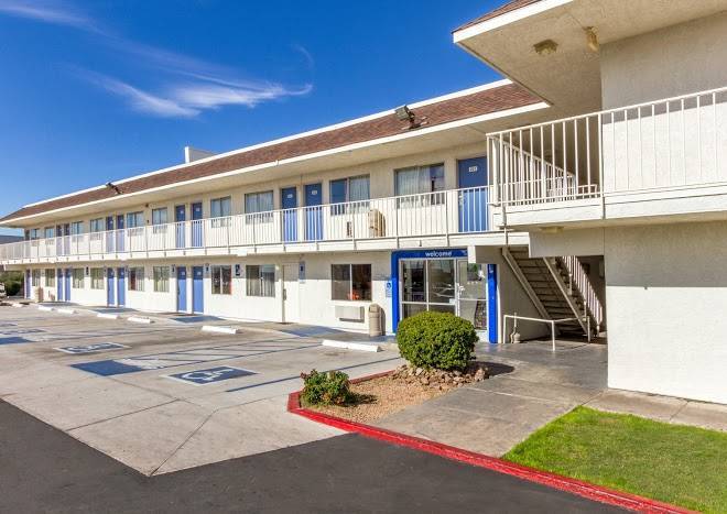 Motel 6 phoenix az north bell road