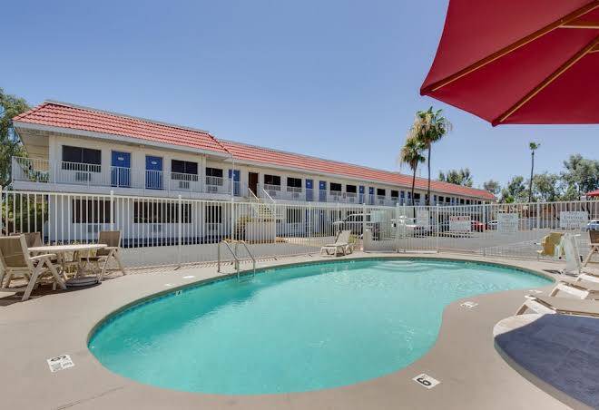Motel 6 tempe az broadway asu