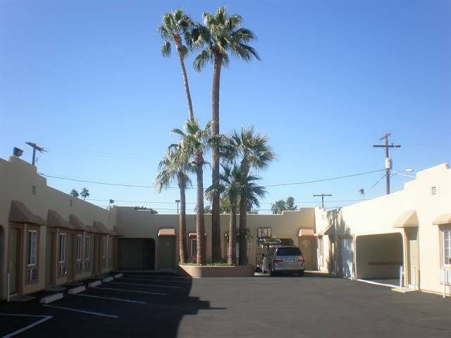 Redwood motel