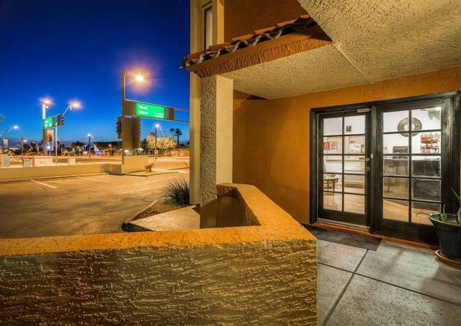 Rodeway inn near az state university