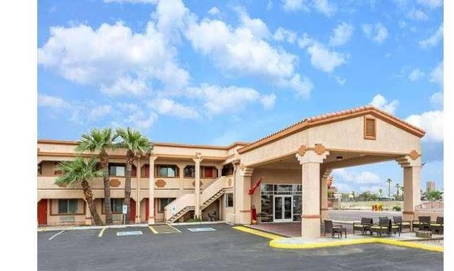 Super 8 phoenix downtown airport