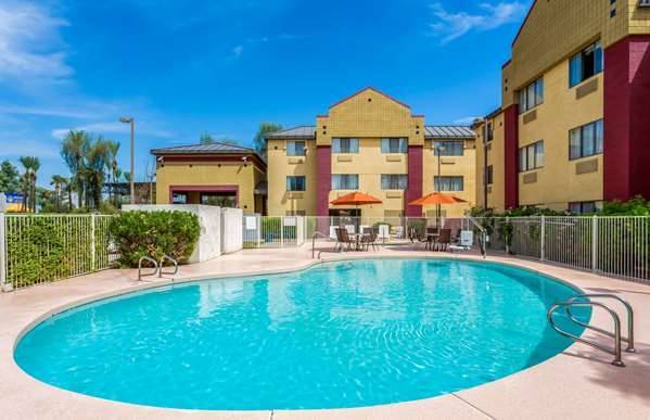 Super 8 by wyndham phoenix mesa gilbert road