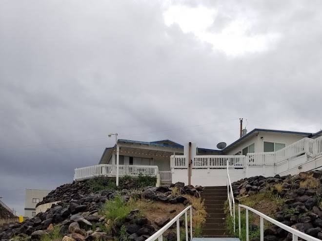Shangri la river suites motel