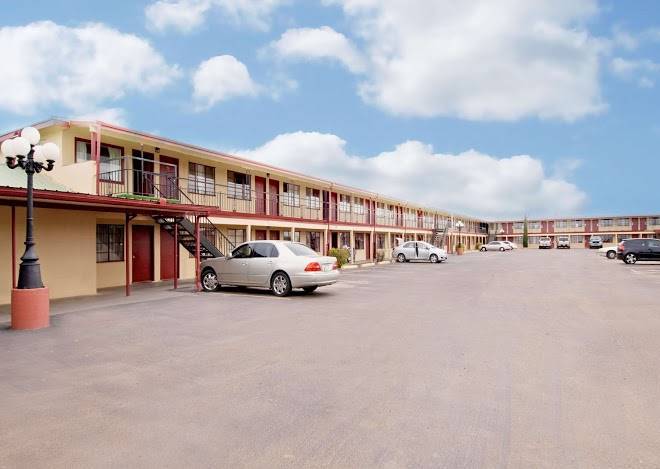 Americas best value inn holbrook