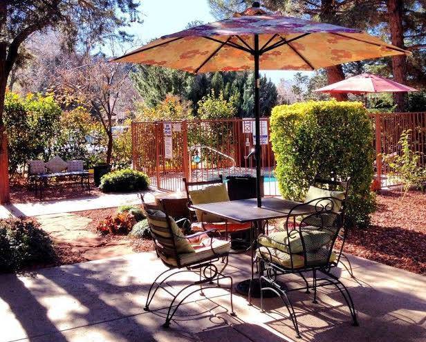 Baby Quail Inn Image