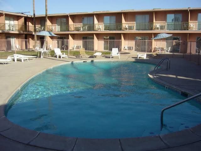 Royal motor inn yuma