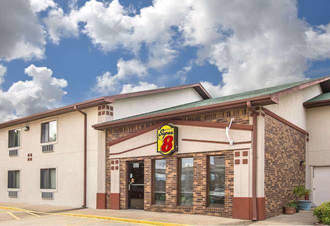 Super 8 by wyndham mountain home
