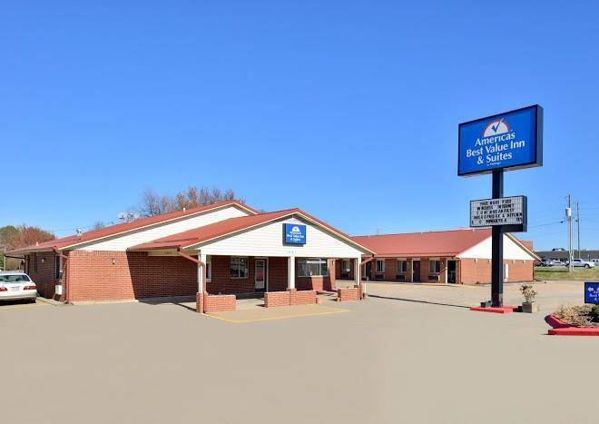 Americas best value inn & suites siloam springs