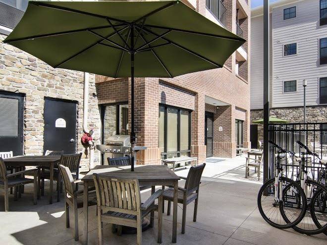 Mainstay suites rogers near i 49