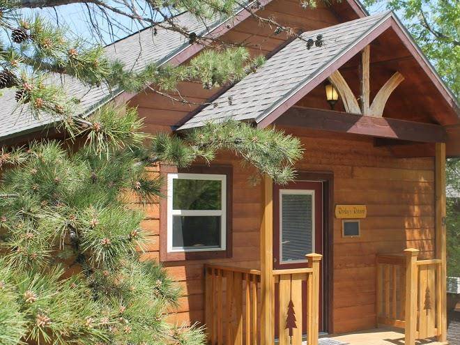 Eureka sunset cabins