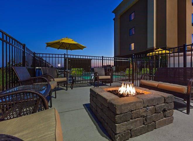 Hampton inn marion