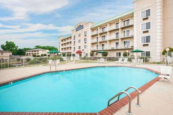 Baymont by wyndham hot springs on the lake