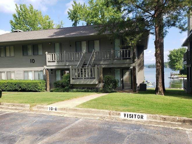 Farr shores condo