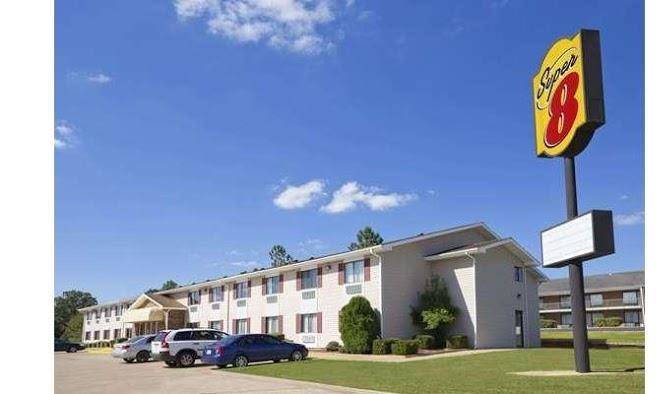 Super 8 by wyndham batesville