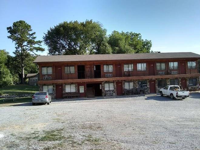 Lemley's cedar rock inn