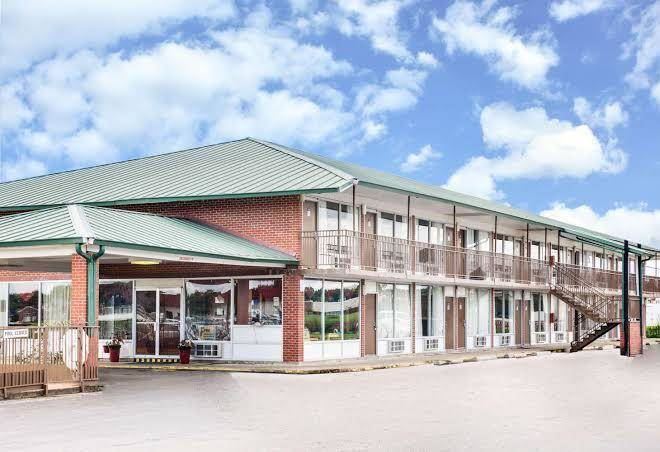Days inn by wyndham newport