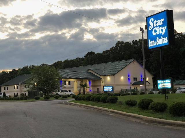 Star city inn & suites