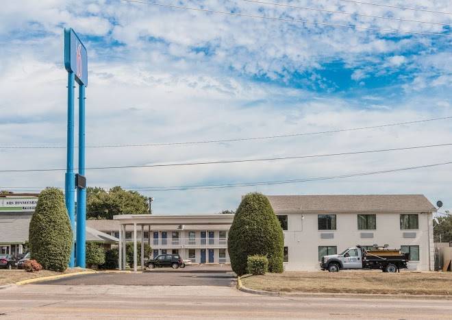 Motel 6 texarkana ar