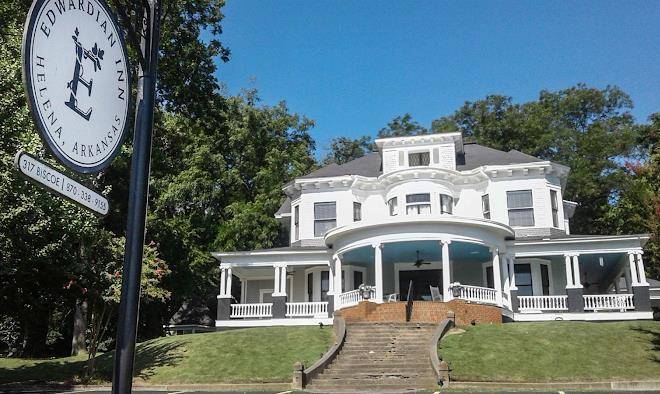 Edwardian inn