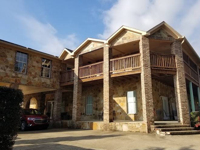 Mena mountain resort