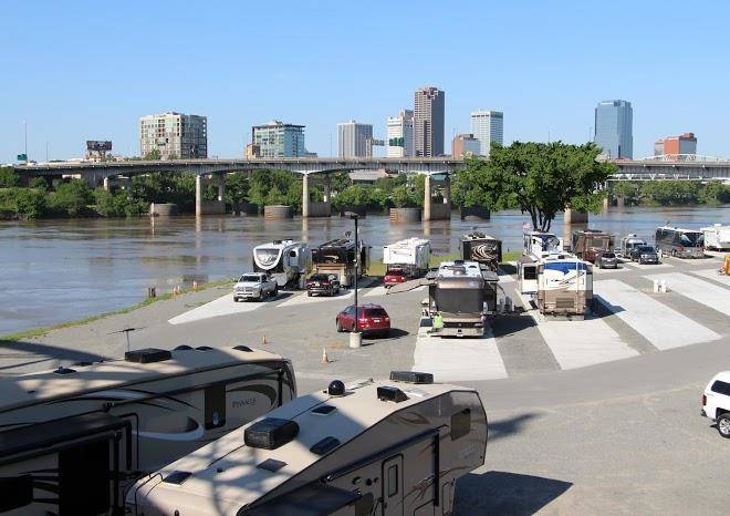 Downtown riverside rv park