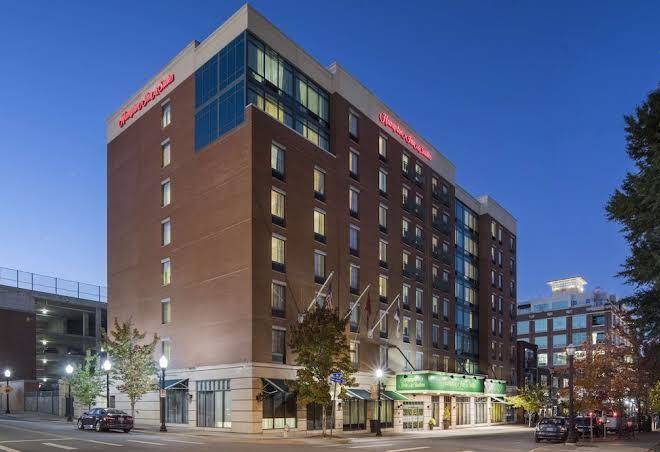 Hampton inn & suites little rock downtown