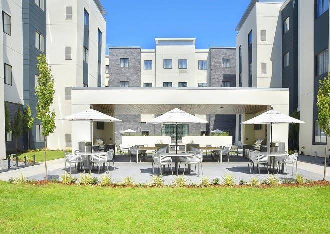 Staybridge suites little rock medical center