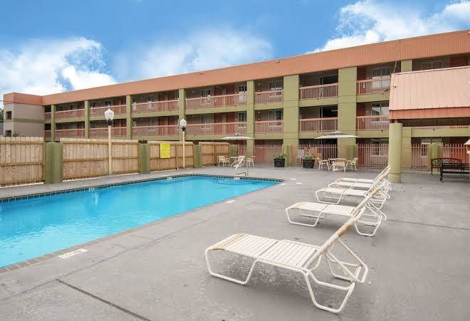 Super 8 by wyndham little rock otter creek