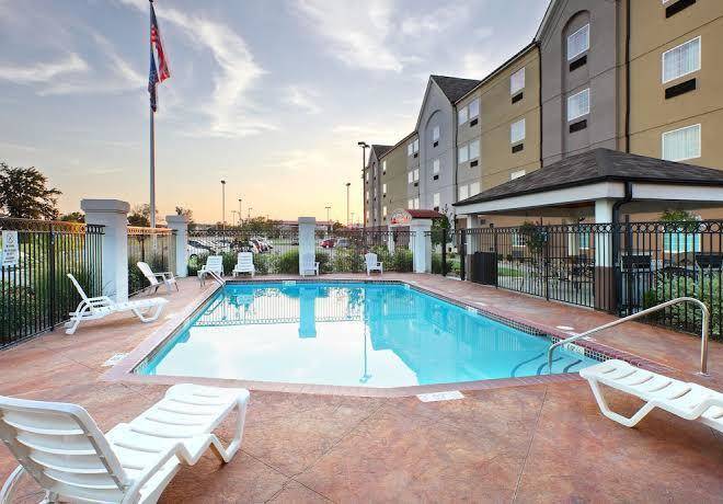 Candlewood suites fort smith