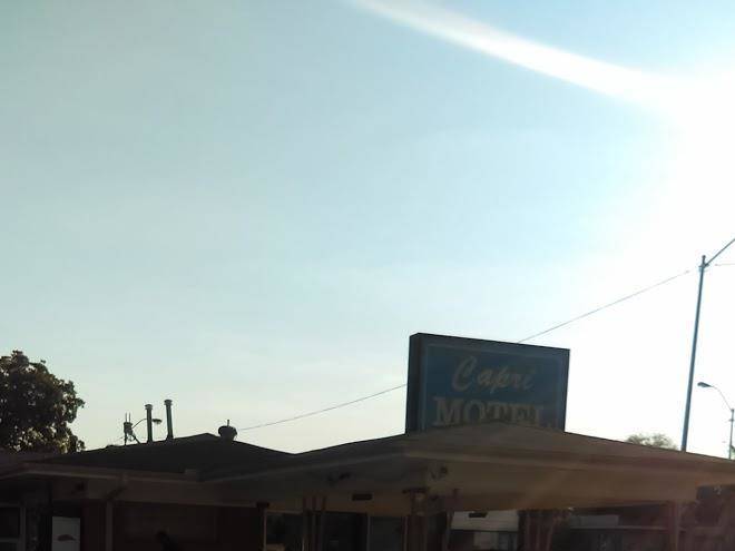 Capri motel