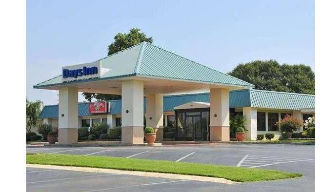Days inn by wyndham forrest city